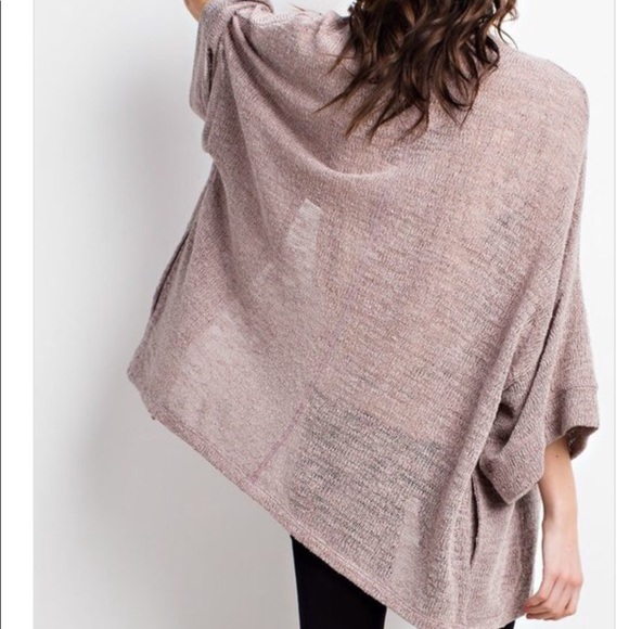 Desired Collection Sweaters - Last chance 💗1️⃣Left  Rose pocket kimono